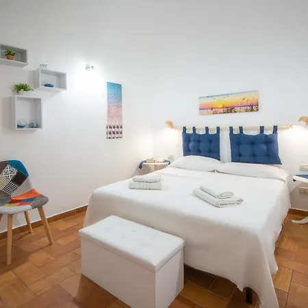 Favolosa Casa A 切法卢