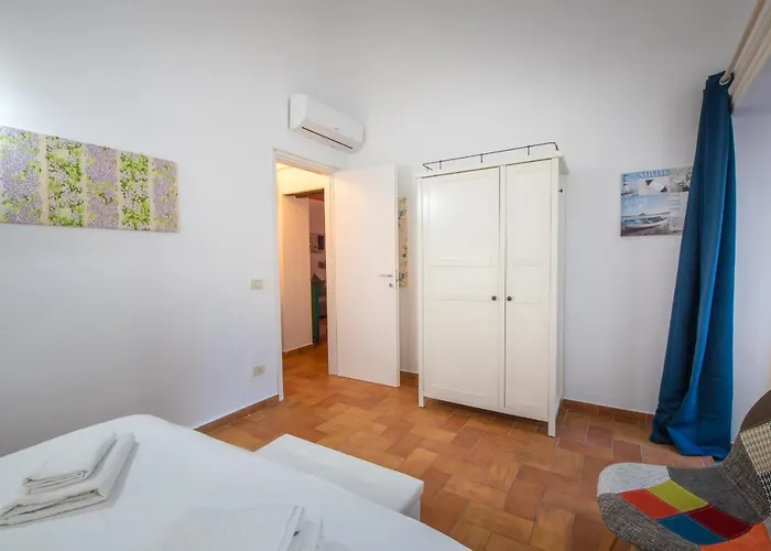 Favolosa Casa A צ'פאלו